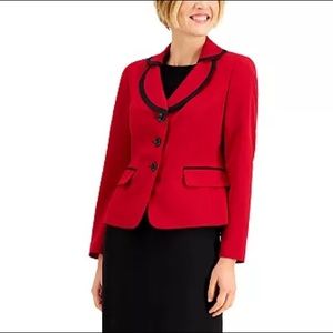 Le Suit women’s red blazer